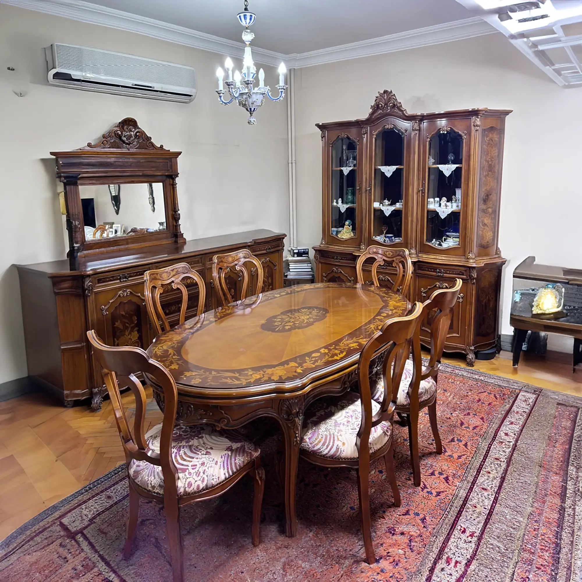 Merküteri yemek odası takımı